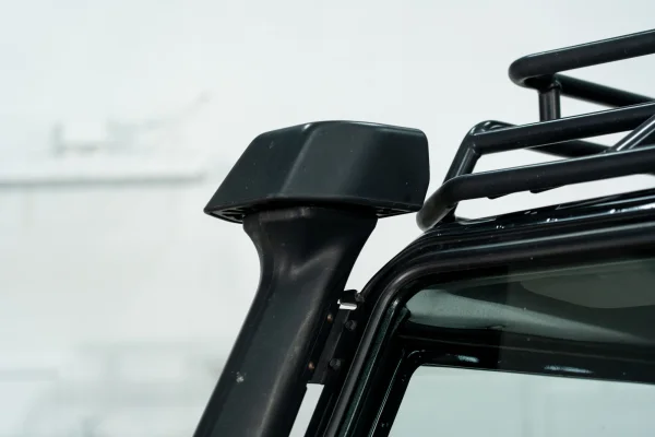 Foto 8 van fotogallerij Land Rover Defender 90 uit 2009