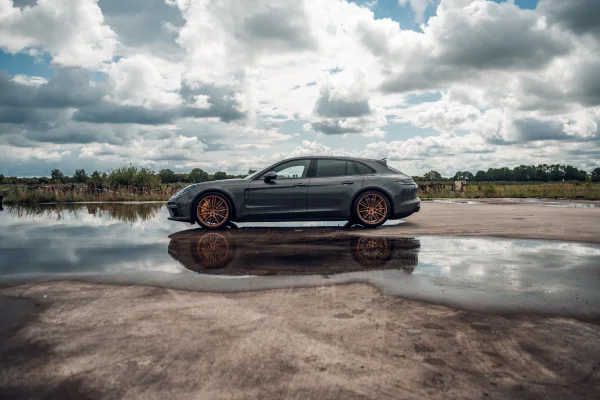 Foto 64 van fotogallerij Porsche Panamera Turbo S E-Hybrid uit 2018