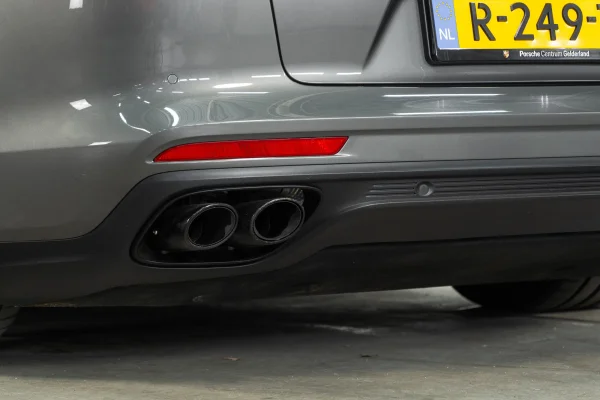 Foto 18 van fotogallerij Porsche Panamera Turbo S E-Hybrid uit 2018