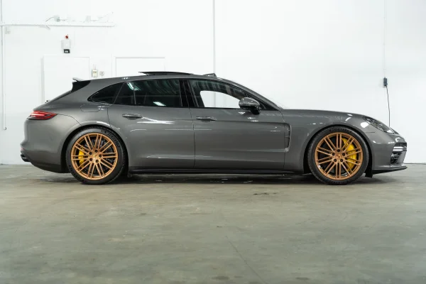 Foto 31 van fotogallerij Porsche Panamera Turbo S E-Hybrid uit 2018