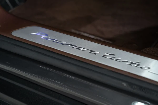 Foto 48 van fotogallerij Porsche Panamera Turbo S E-Hybrid uit 2018