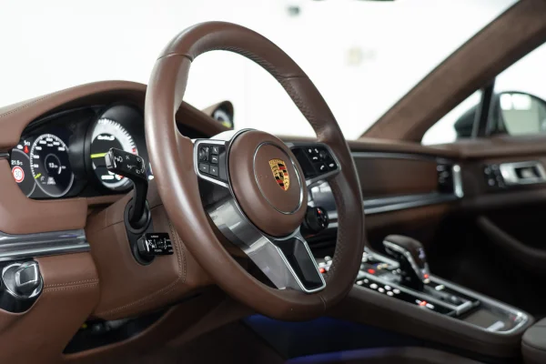 Foto 52 van fotogallerij Porsche Panamera Turbo S E-Hybrid uit 2018