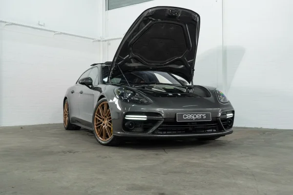 Foto 41 van fotogallerij Porsche Panamera Turbo S E-Hybrid uit 2018