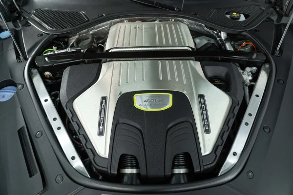 Foto 44 van fotogallerij Porsche Panamera Turbo S E-Hybrid uit 2018
