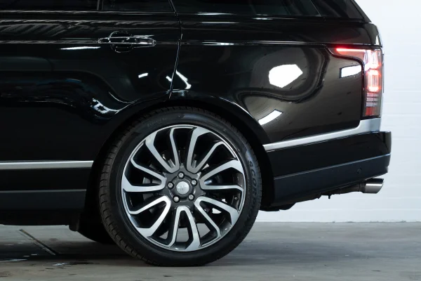 Foto 8 van fotogallerij Land Rover Range Rover 5.0 SV Autobiography uit 2016