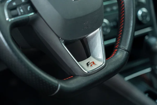 Foto 36 van fotogallerij Seat Leon ST 1.4 TSI ACT FR uit 2015