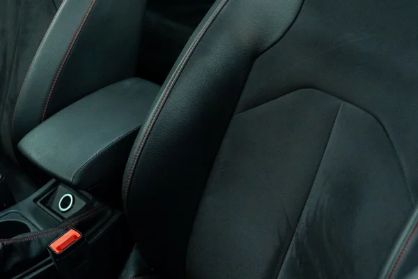 Foto 48 van fotogallerij Seat Leon ST 1.4 TSI ACT FR uit 2015