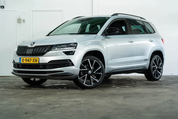 Foto 3 van fotogallerij Skoda Karoq 1.5 TSI Sportline Business uit 2021