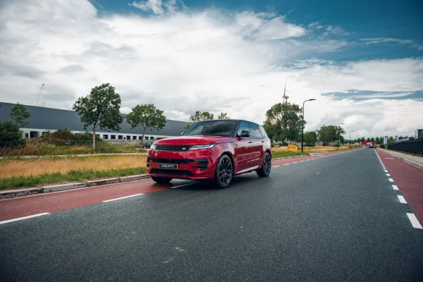 Foto 64 van fotogallerij Land Rover Range Rover Sport uit 2023