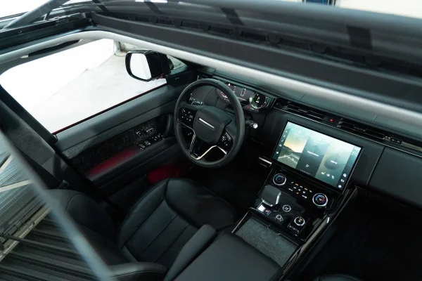 Foto 44 van fotogallerij Land Rover Range Rover Sport uit 2023