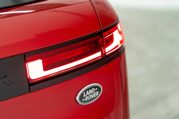 Foto 13 van fotogallerij Land Rover Range Rover Sport uit 2023