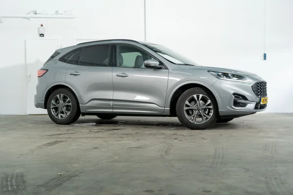 Foto 26 van fotogallerij Ford Kuga 1.5 EcoBoost 150PK ST-Line X uit 2020
