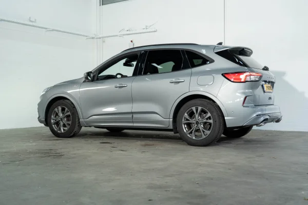 Foto 14 van fotogallerij Ford Kuga 1.5 EcoBoost 150PK ST-Line X uit 2020