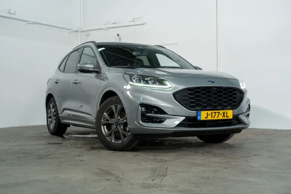 Foto 27 van fotogallerij Ford Kuga 1.5 EcoBoost 150PK ST-Line X uit 2020