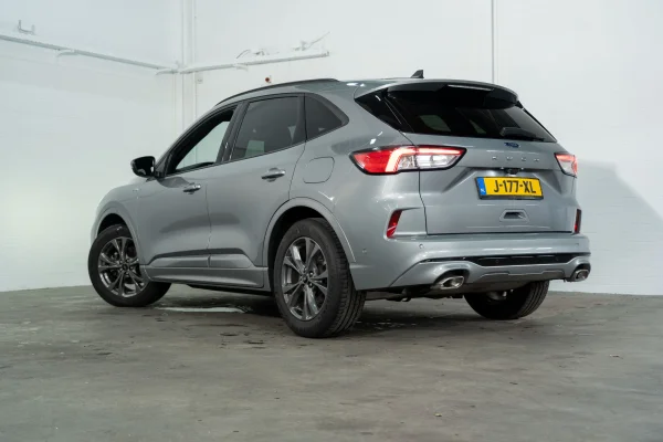 Foto 17 van fotogallerij Ford Kuga 1.5 EcoBoost 150PK ST-Line X uit 2020