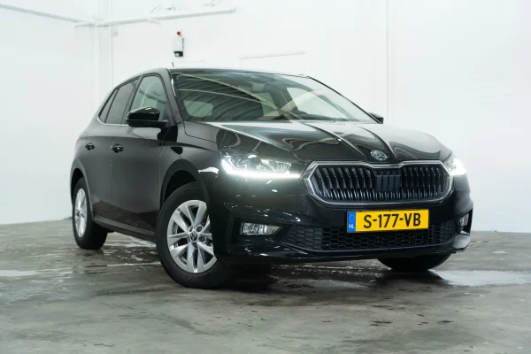 Foto 6 van fotogallerij Skoda Fabia 1.0 TSI 110PK DSG-7 Style Plus uit 2022