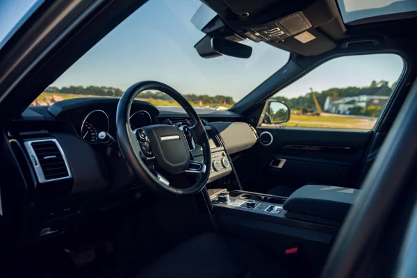 Foto 5 van fotogallerij Land Rover Discovery 5 uit 2018