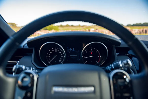 Foto 6 van fotogallerij Land Rover Discovery 5 uit 2018