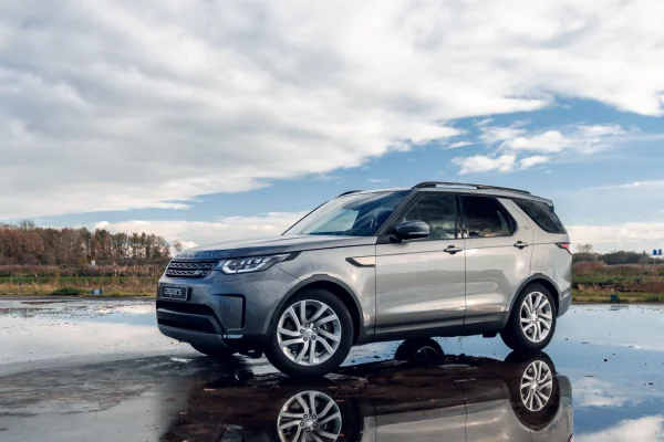 Foto 4 van fotogallerij Land Rover Discovery 5 uit 2018