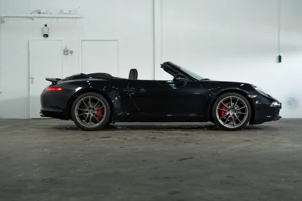 Foto 26 van fotogallerij Porsche 911 991 Carrera Cabrio uit 2014