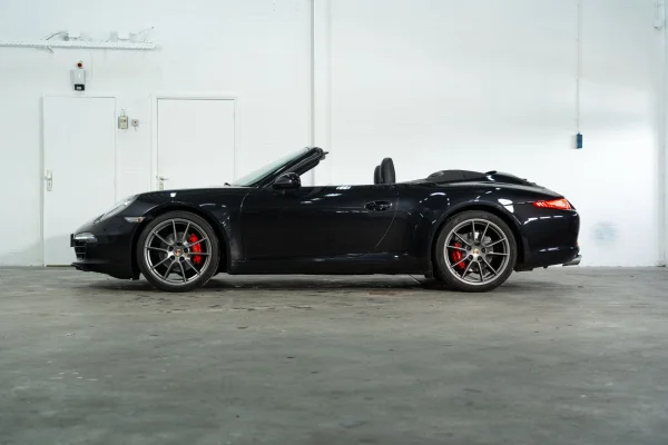 Foto 29 van fotogallerij Porsche 911 991 Carrera Cabrio uit 2014