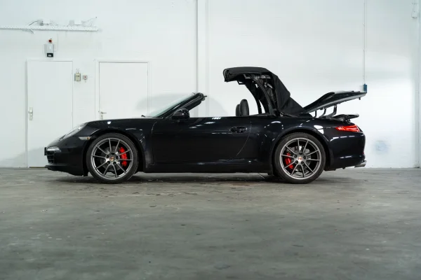 Foto 31 van fotogallerij Porsche 911 991 Carrera Cabrio uit 2014