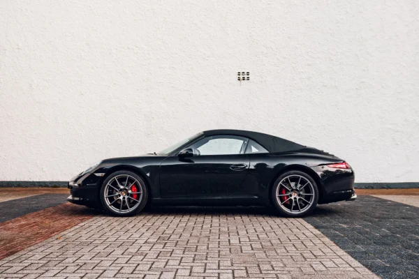 Foto 7 van fotogallerij Porsche 911 991 Carrera Cabrio uit 2014