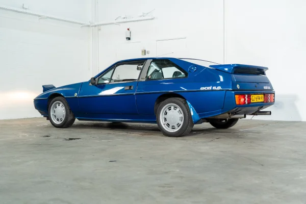 Foto 14 van fotogallerij Lotus Excel uit 1986