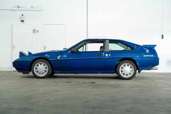 Foto 23 van fotogallerij Lotus Excel uit 1986