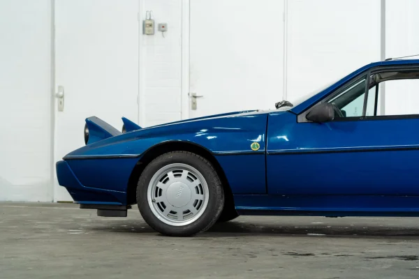 Foto 24 van fotogallerij Lotus Excel uit 1986