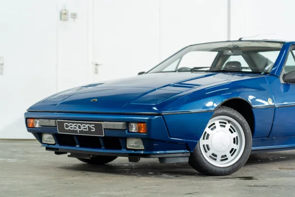Foto 2 van fotogallerij Lotus Excel uit 1986