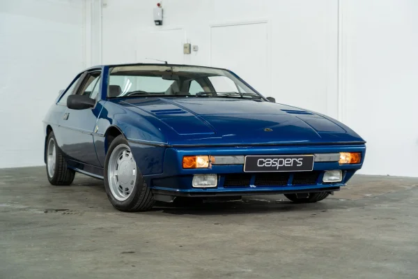 Foto 6 van fotogallerij Lotus Excel uit 1986