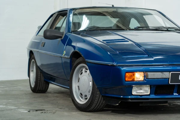 Foto 7 van fotogallerij Lotus Excel uit 1986
