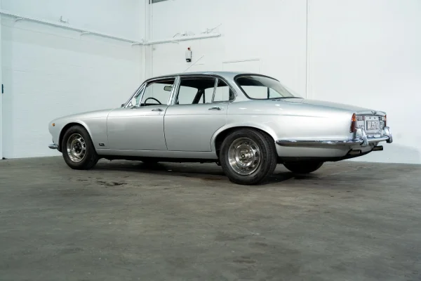 Foto 8 van fotogallerij Jaguar XJ6 uit 1969
