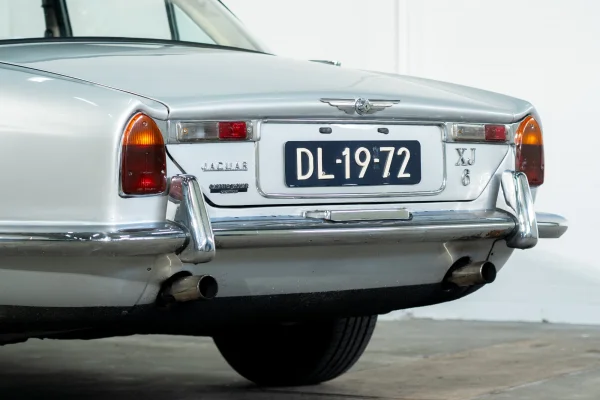 Foto 11 van fotogallerij Jaguar XJ6 uit 1969