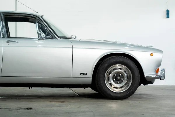 Foto 15 van fotogallerij Jaguar XJ6 uit 1969