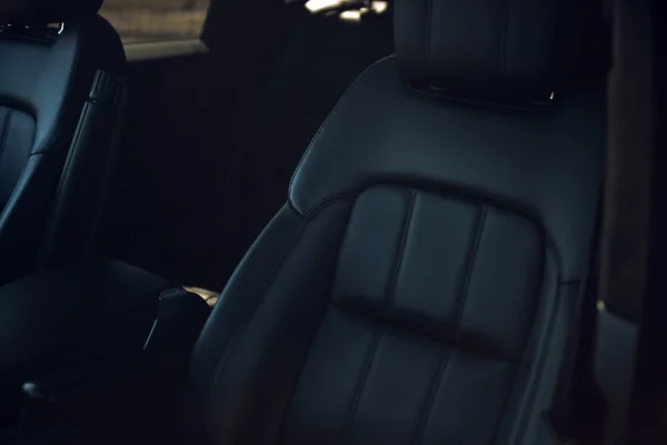 Foto 10 van fotogallerij Land Rover Range Rover Sport uit 2018