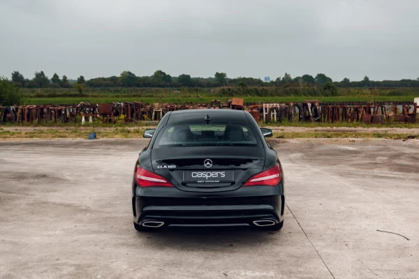 Foto 9 van fotogallerij Mercedes-Benz CLA 180 uit 2019