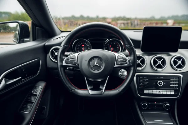 Foto 15 van fotogallerij Mercedes-Benz CLA 180 uit 2019