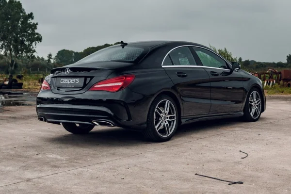 Foto 7 van fotogallerij Mercedes-Benz CLA 180 uit 2019
