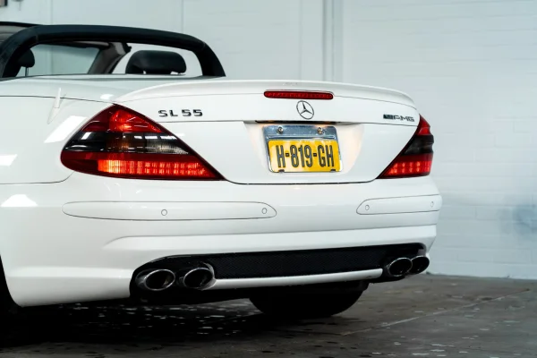 Foto 13 van fotogallerij Mercedes-Benz SL 55 AMG uit 2003
