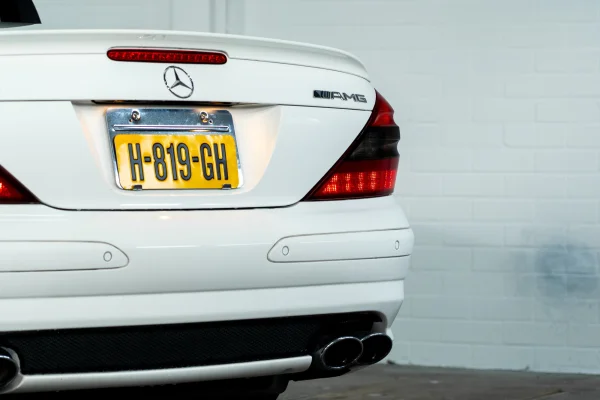 Foto 14 van fotogallerij Mercedes-Benz SL 55 AMG uit 2003