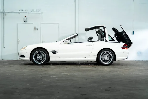 Foto 25 van fotogallerij Mercedes-Benz SL 55 AMG uit 2003