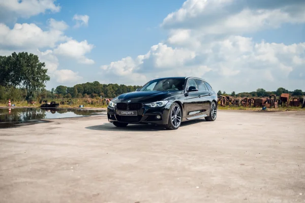 Foto 5 van fotogallerij BMW 318i Touring uit 2019