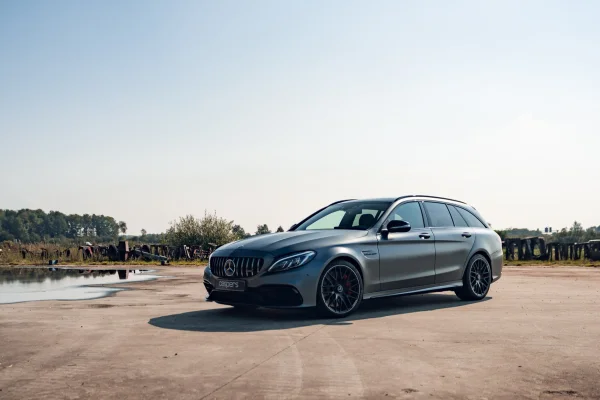 Foto 4 van fotogallerij Mercedes-Benz C63 S AMG Estate uit 2018