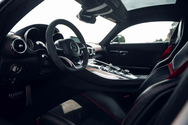 Foto 10 van fotogallerij Mercedes-Benz AMG GT S uit 2015