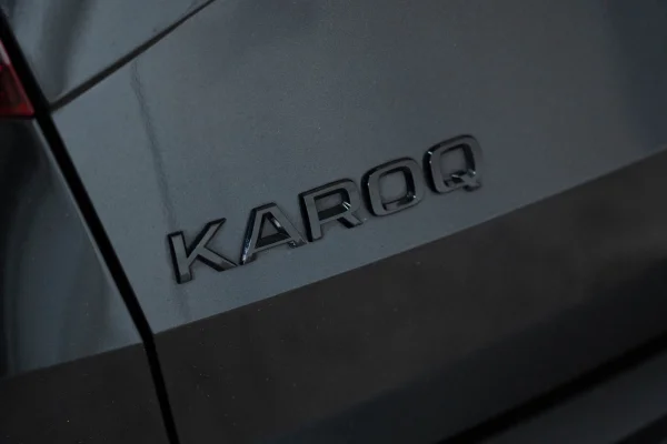 Foto 20 van fotogallerij Skoda Karoq 1.5 TSI Sportline uit 2021