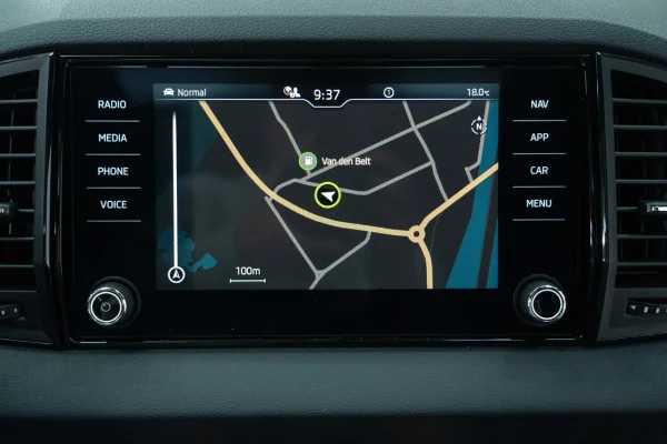 Foto 41 van fotogallerij Skoda Karoq 1.5 TSI Sportline uit 2021