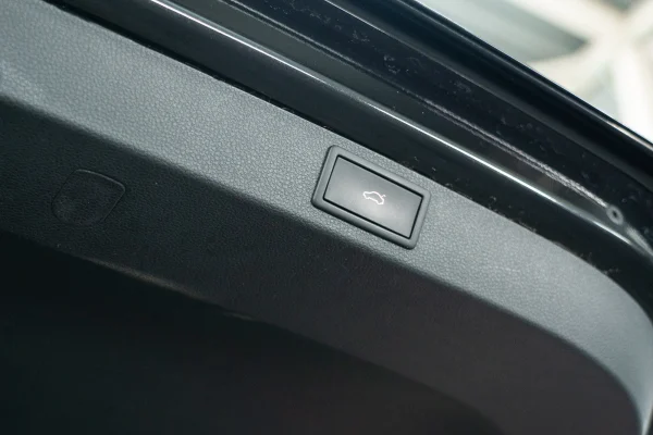 Foto 54 van fotogallerij Skoda Karoq 1.5 TSI Sportline uit 2021