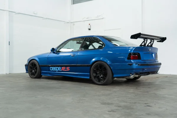 Foto 26 van fotogallerij BMW E36 325i Coupé uit 1992
